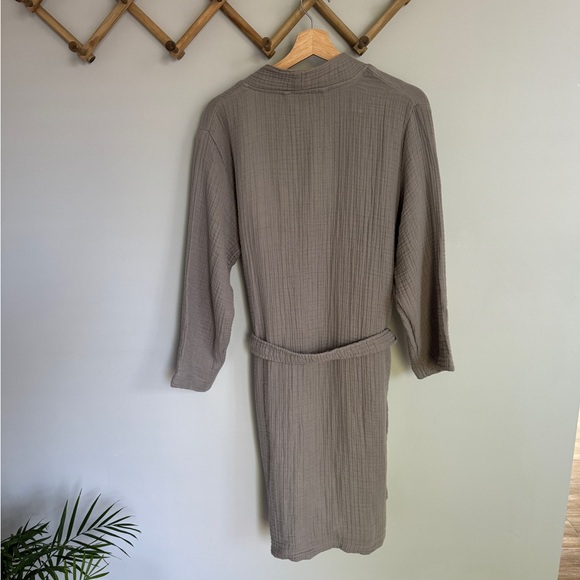 Parachute Unisex Size Small “Cloud Cotton Robe” in Gray - Picture 4 of 4